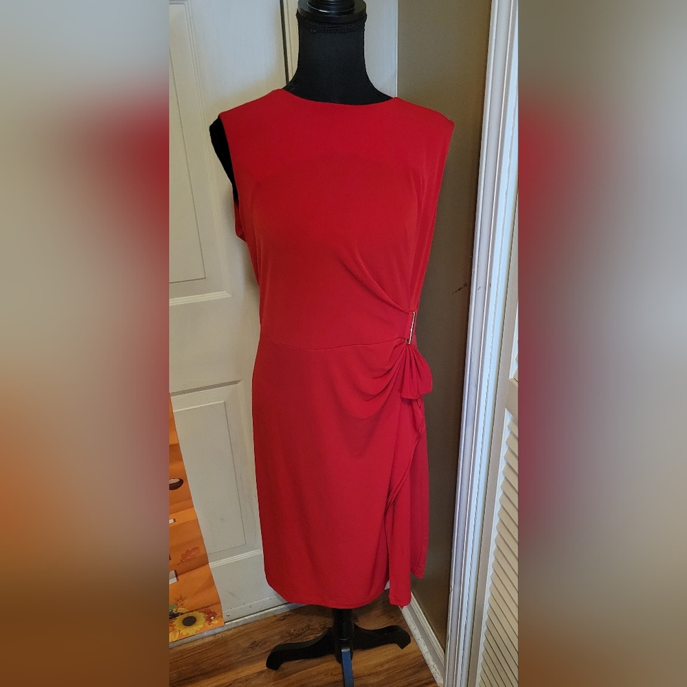 Ellen Tracy Elegant Red Sleeveless Dress, Size 10